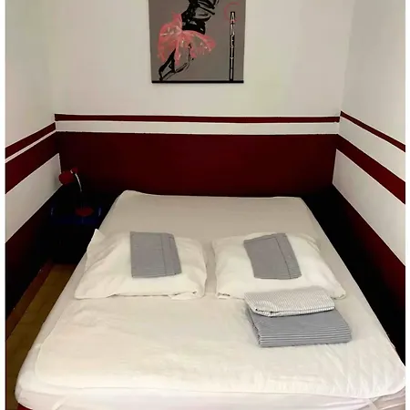 Apartment Centre Et F1 Calme Vue Parc Parking Gratuit