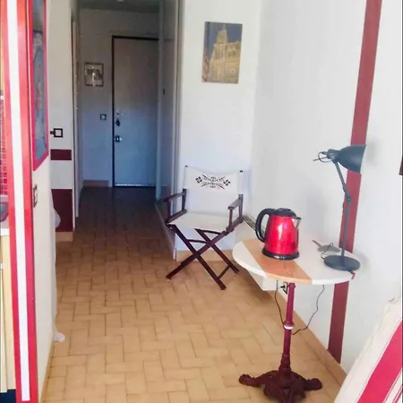 Apartment Centre Et F1 Calme Vue Parc Parking Gratuit *