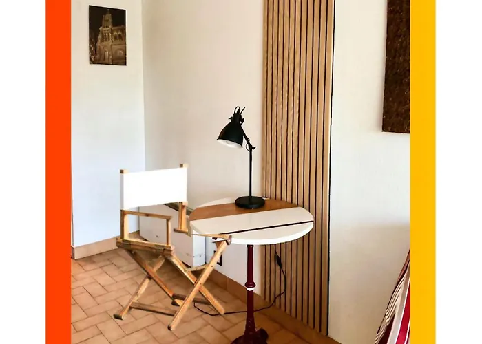 Centre Et F1 Calme Vue Parc Parking Gratuit *